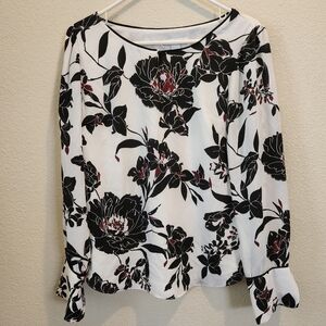 White House Black Market Black and White Floral Blouse
